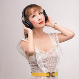 Podcast thumbnail for Super流行瘋
