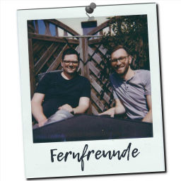 Podcast thumbnail for Fernfreunde