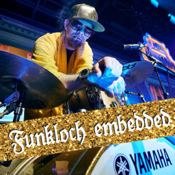 Podcast thumbnail for Funkloch embedded - Onkel zwischen Tour und Angel