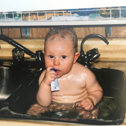 Podcast thumbnail for Dancing in the Kitchen