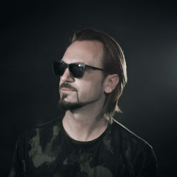 Podcast thumbnail for Ahmet Kilic Mixes