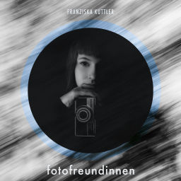 Podcast thumbnail for fotofreundinnen