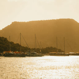 Podcast thumbnail for Dream Sailing: Уроки моря