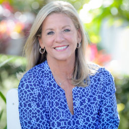 Podcast thumbnail for Lori Davis "Your Realtor for Life"