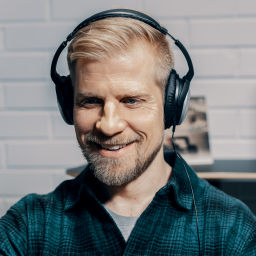 Podcast thumbnail for Mental RACE
