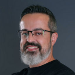 Podcast thumbnail for Elder Moraes - Sacadas para Devs