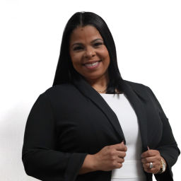 Podcast thumbnail for Elizabeth Hernandez MNDTL