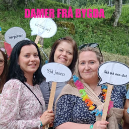 Podcast thumbnail for Damer frå bygda
