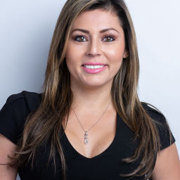 Podcast thumbnail for ASTRID CORDOBA