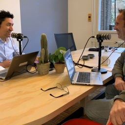 Podcast thumbnail for Werf& Blik op de maand