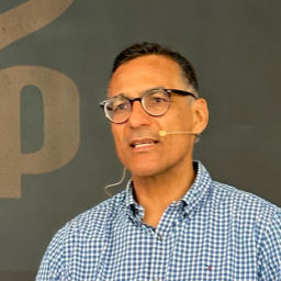 Podcast thumbnail for Pr. Jorge HYGINO