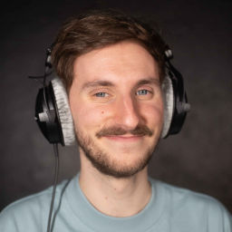 Podcast thumbnail for Ben Névert