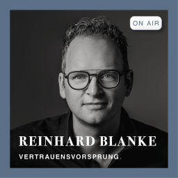 Podcast thumbnail for VERTRAUEN - in Führung, Wirtschaft, Gesellschaft.