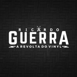 Podcast thumbnail for A REVOLTA do Vinyl | Ricardo Guerra