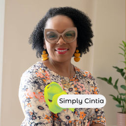 Podcast thumbnail for Simply Cintia Podcast