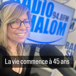 Podcast thumbnail for La vie commence à 45 ans