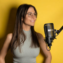 Podcast thumbnail for WE SHARE - Hör auf dein Bauchgefühl