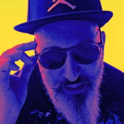 Podcast thumbnail for שי עגיב - מרקטינג רוקסטאר 
Shai AgiV - Marketing RockStars 🤟
