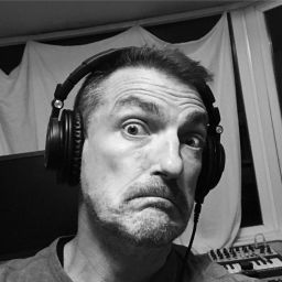 Podcast thumbnail for Electronic Ears