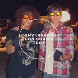 Podcast thumbnail for Conversando con Chad y Troy