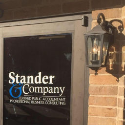 Podcast thumbnail for Entrepreneur Builder - Powered by Stander & Company