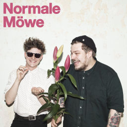 Podcast thumbnail for NORMALE MÖWE