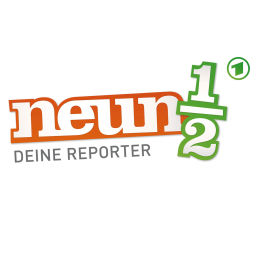 Podcast thumbnail for neuneinhalb